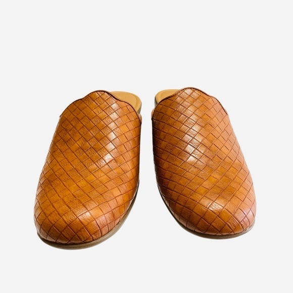 Comfortview MYA # 06117 Cognac Woven Slip-On Mules size 10.5M - Picture 3 of 10